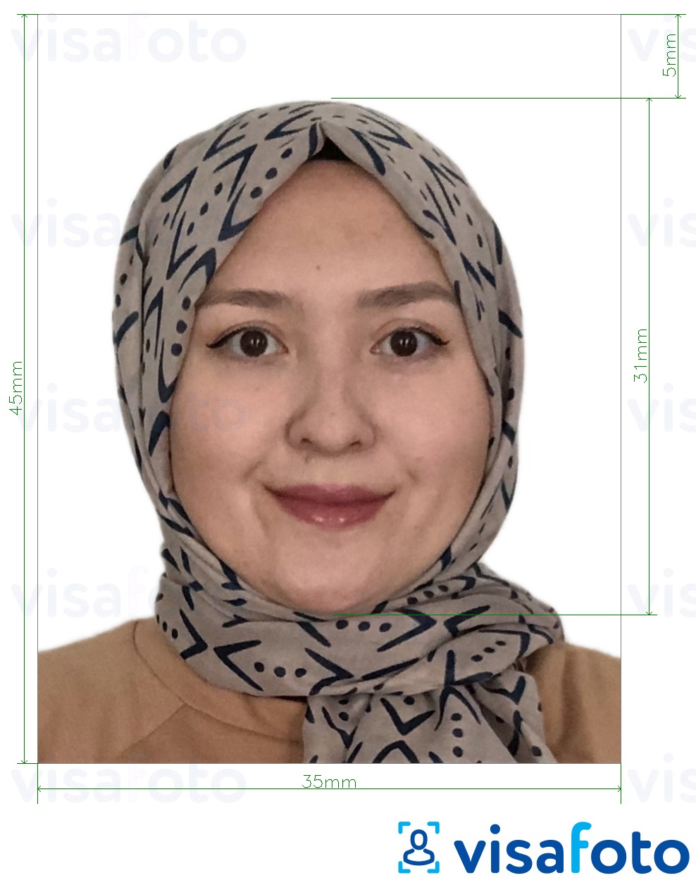 Малайзия визасы 35x45 мм ақ фон үшін нақты мөлшер өлшемі бар фото үлгісі